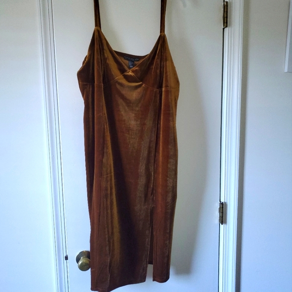 Forever 21 Velvet Mini Dress - Picture 3 of 5